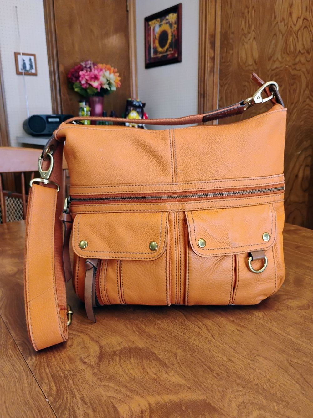 Fossil Morgan Orange Pebbled Grain Leather Messenger / Crossbody Bag / Purse